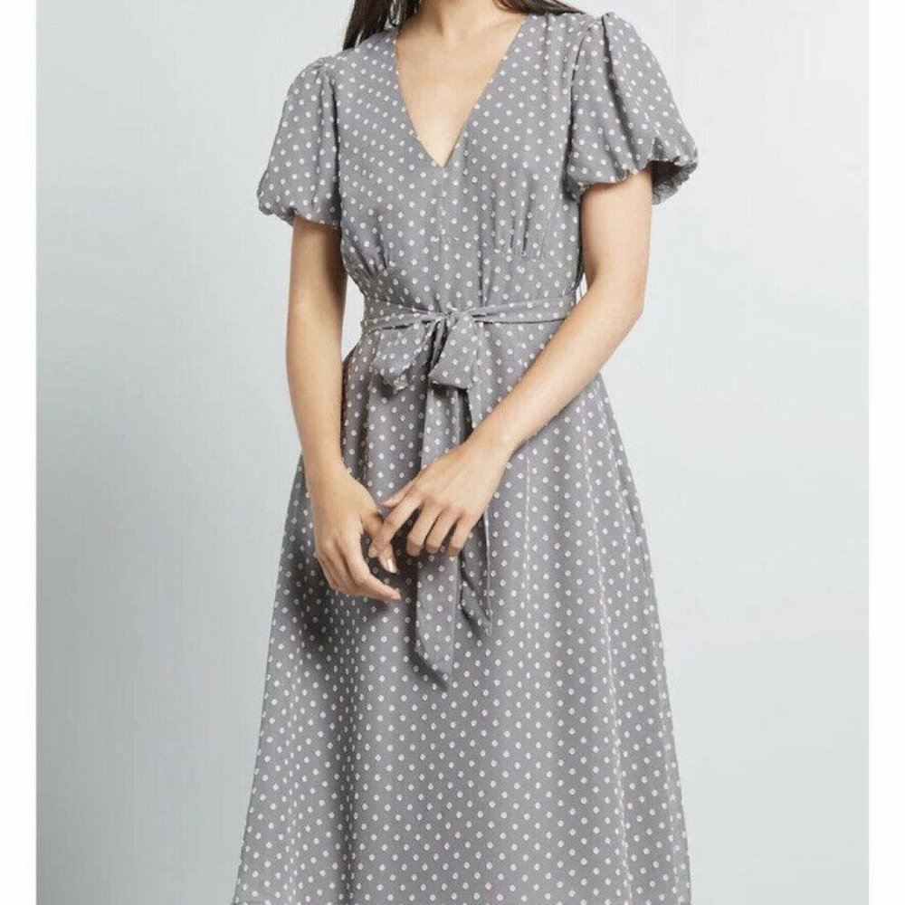 ModCloth Gray Polka Dot Midi Dress